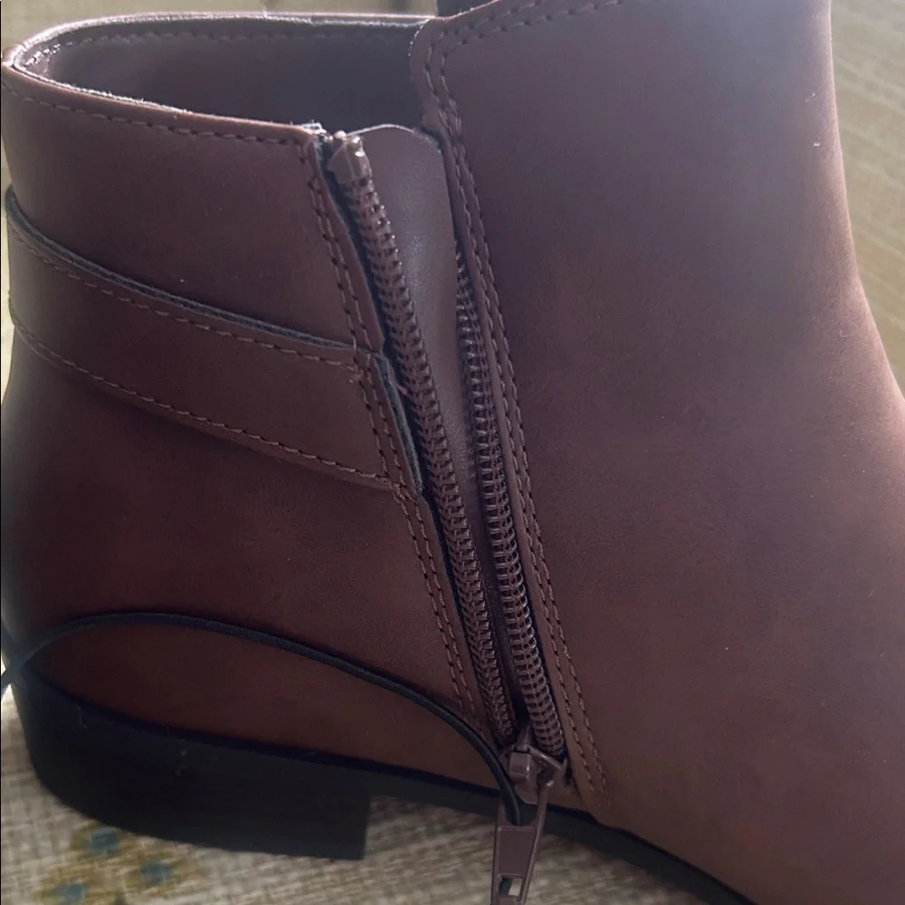 St. John's Bay Rich Brown Ankle Boots - Picture 3 of 6
